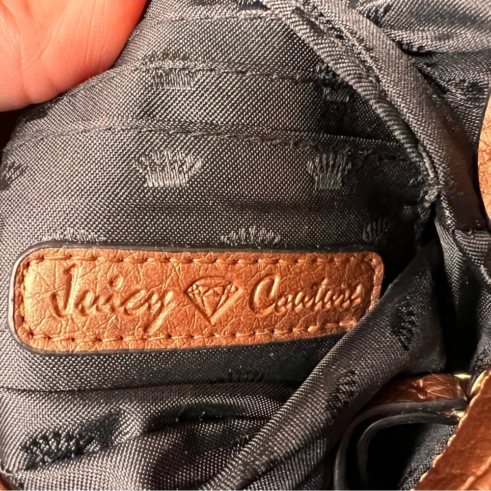 NWT Juicy Couture Rose Gold Sequin Wristlet, perfect for any occasion! 🌹🤩 - Picture 7 of 11